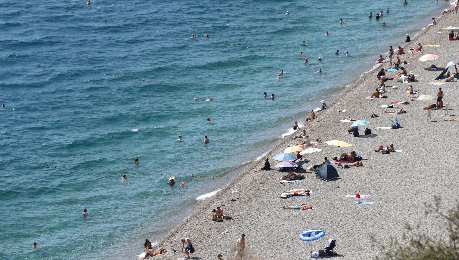 antalyada yaz bitmedi 9Bcs2xGe