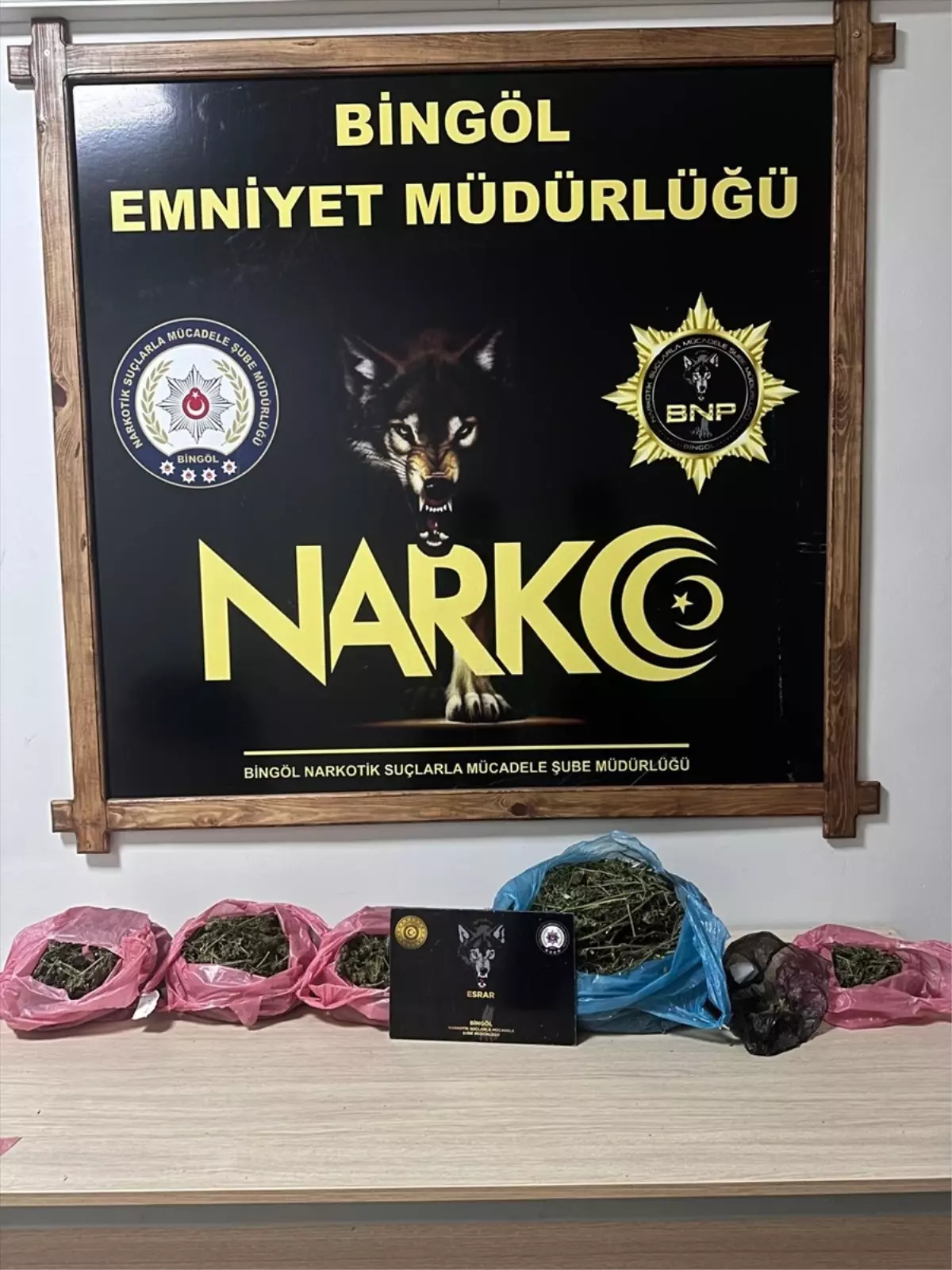 bingolde uyusturucu operasyonu 3 tutuklama UJB8Yu46