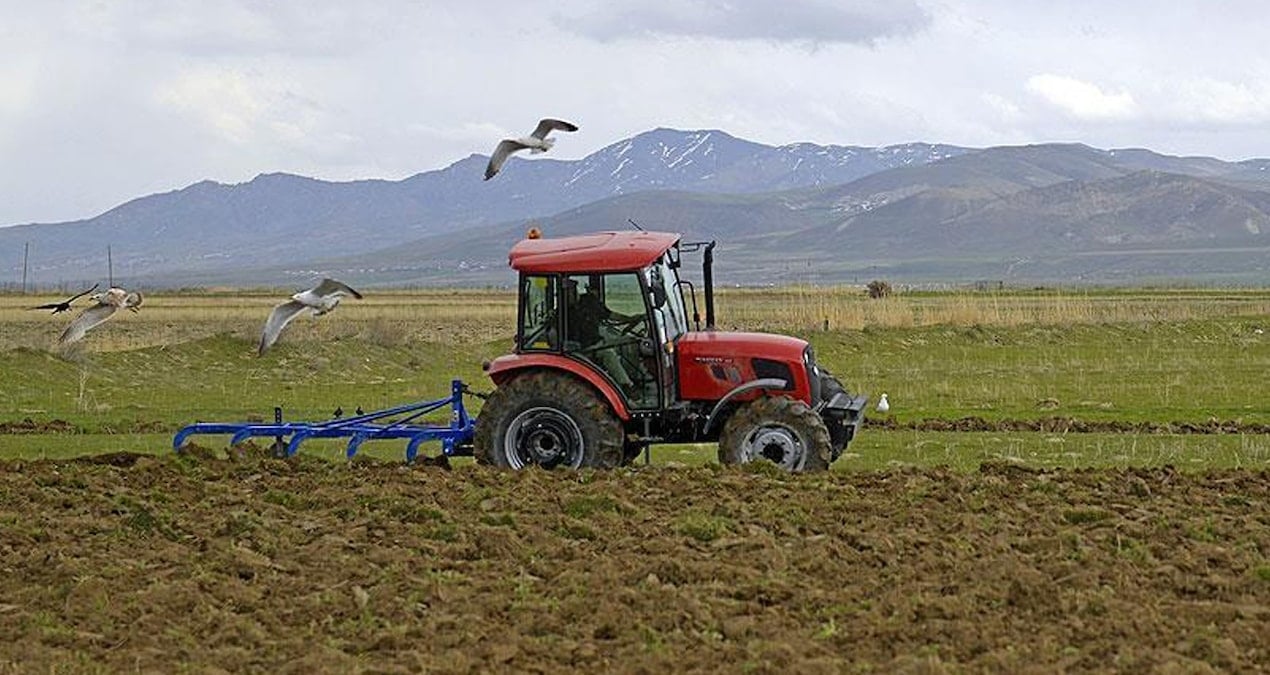 ciftcinin borclari en az bir yil sureyle faizsiz ertelenmeli ECJiBisD