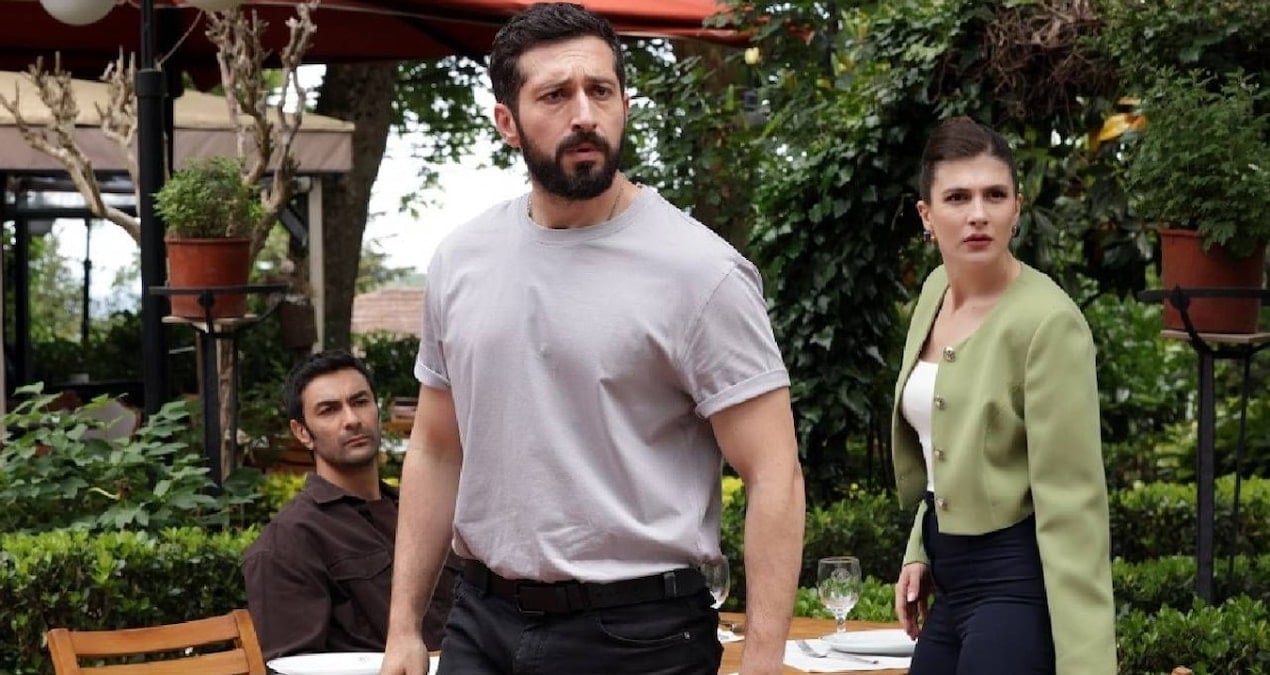 unlu oyuncu sahte polis rozetiyle arac kacirdi Pr3yYbQ9