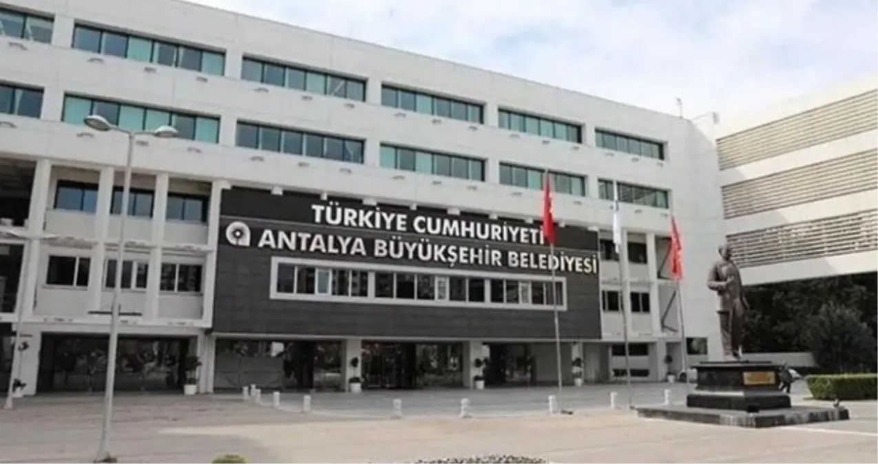 antalya buyuksehir belediyesinde kimler gozaltina alindi antalya buyuksehir belediyesine operasyon qEiOMrYv.jpg