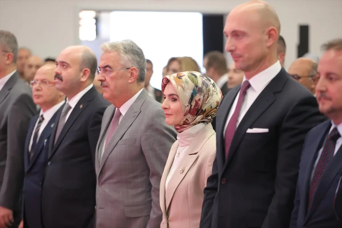 cocuk gelisimine aile destegi 5Sn6IPLv.jpg