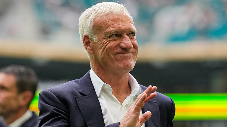 Fransada didier deschamps donemi sona erdi W72OdbBx